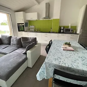 Les Lys De Rosie - Maison Familiale De Plain Pied Campagne Hébergement de vacances